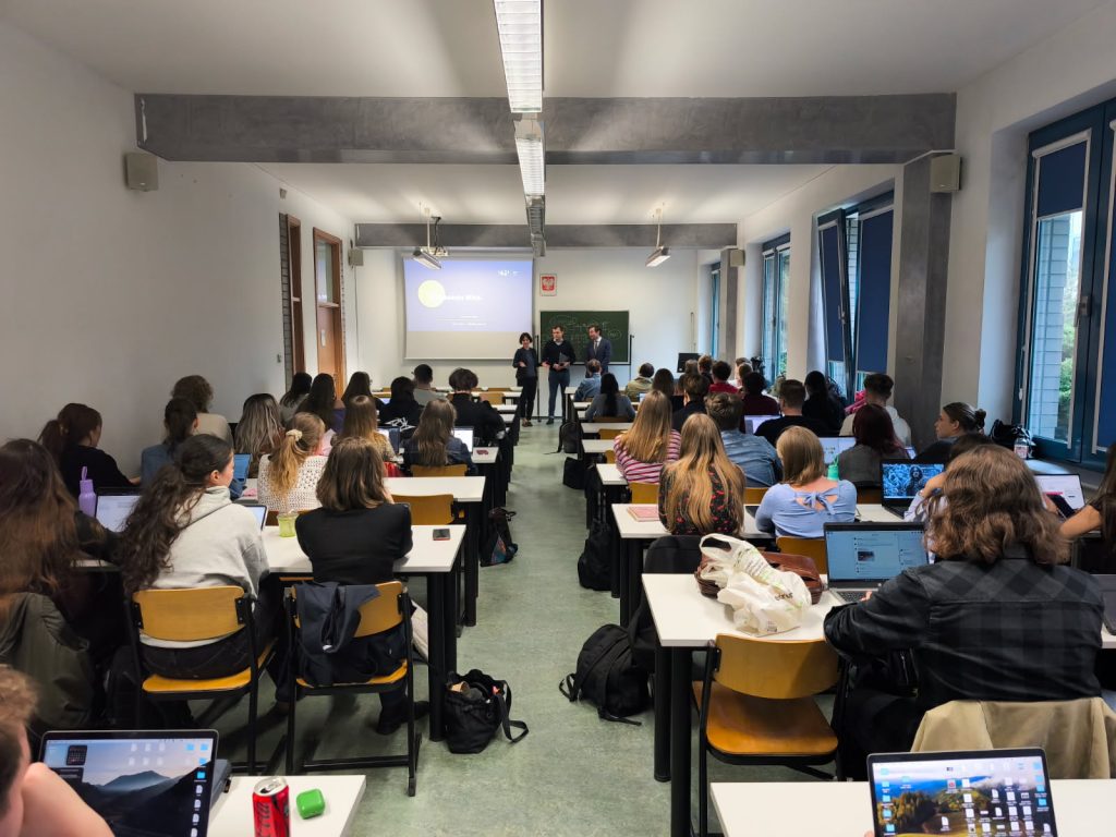 Lecture by attorney Tomasz Pieczyk on M&A transactions for students of the Faculty of Law and Administration, University of Gdańsk